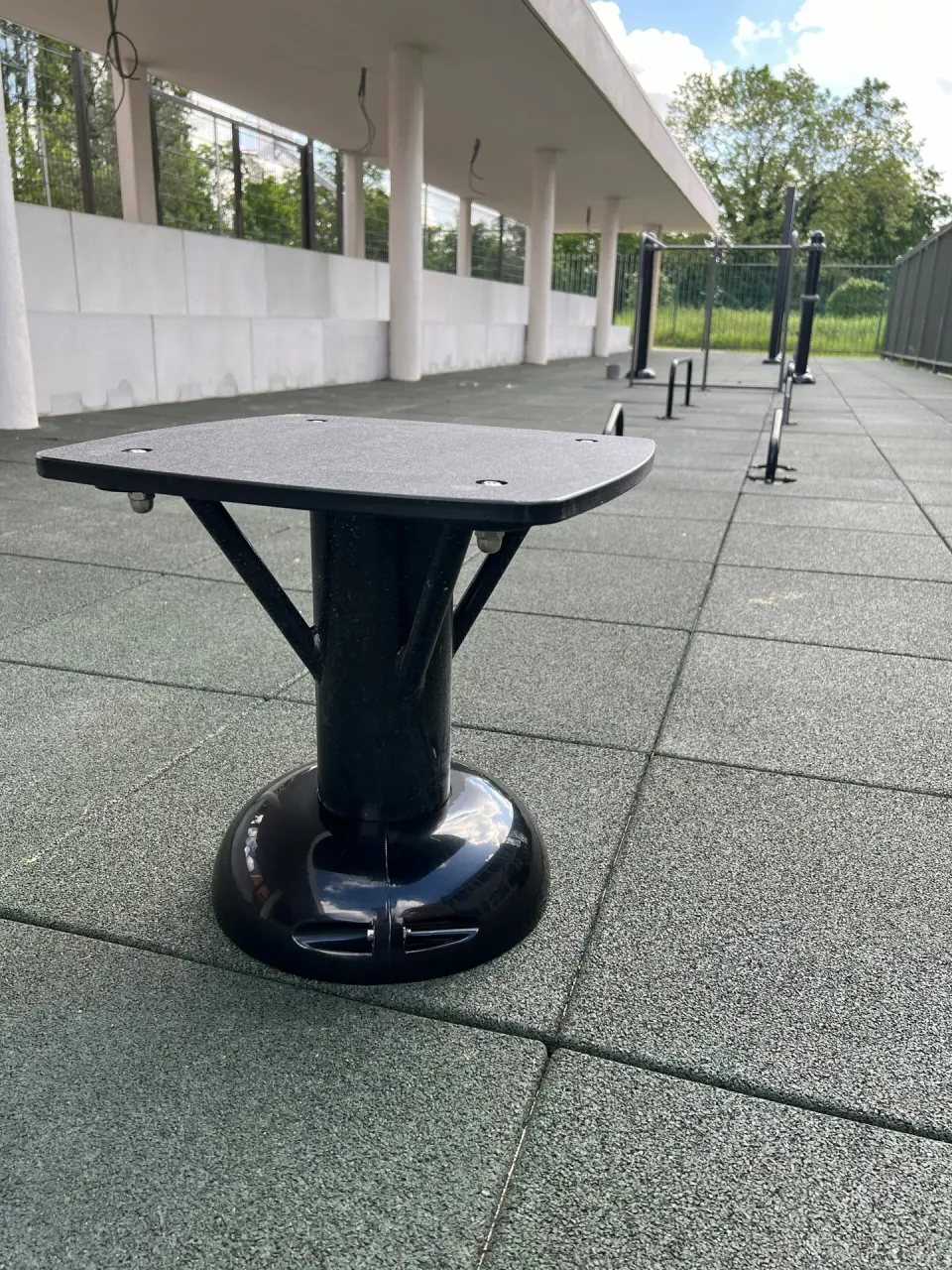 Plyo step on EPDM flooring