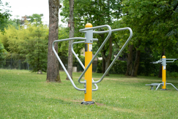parallel bars - outdoor fitness equipment