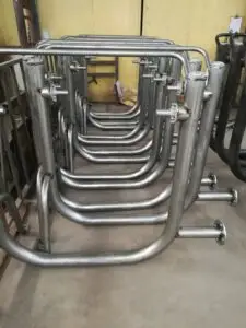 Tubes en acier utilisés pour la conception du matériel de fitness extérieur, garantissant robustesse et durabilité