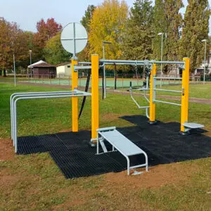 Revêtement en herbe sécurisée pour installation d