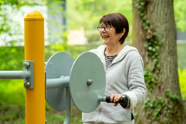 Équipements de fitness extérieur pour seniors