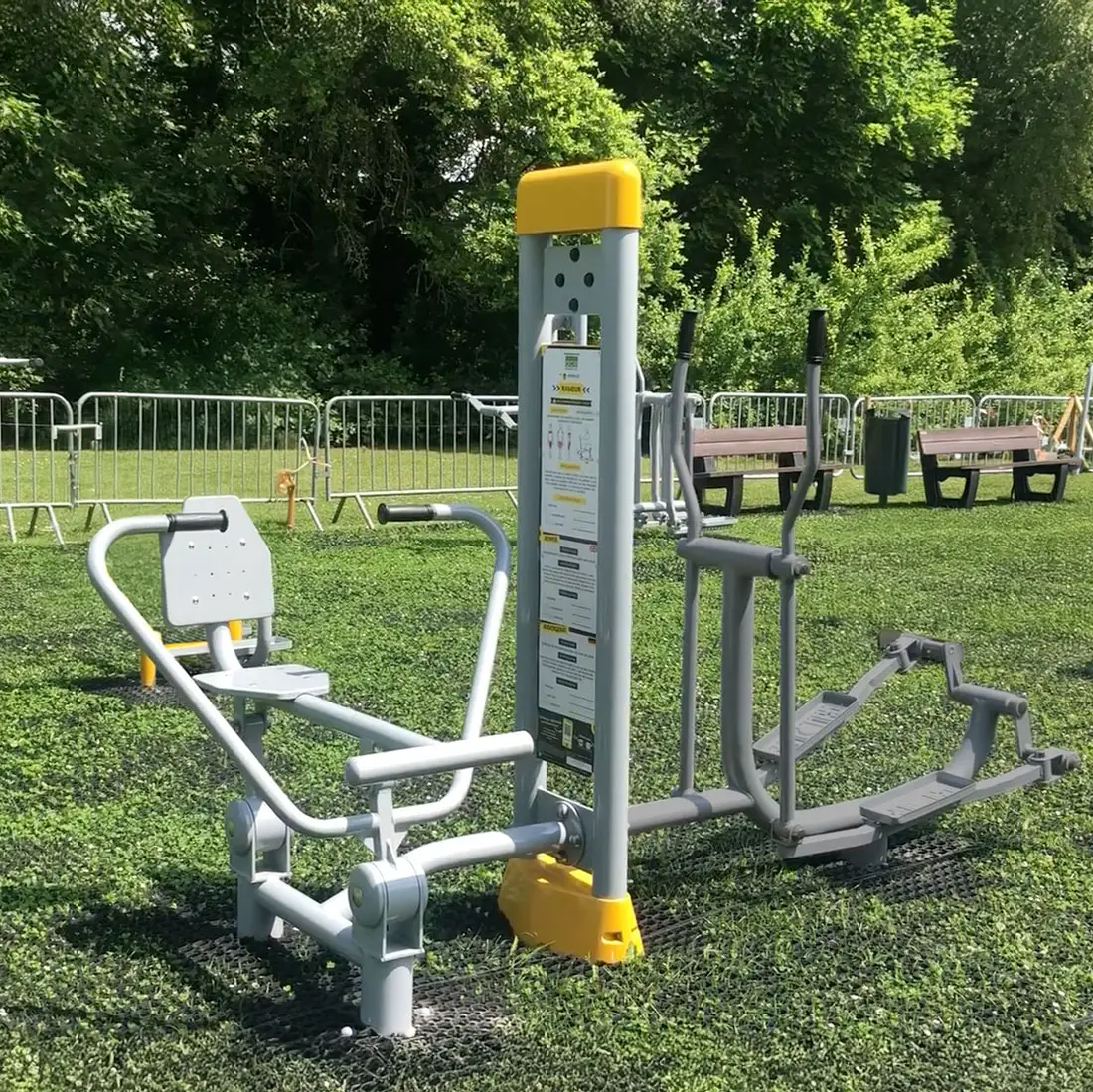 station de fitness extérieur rameur herkules