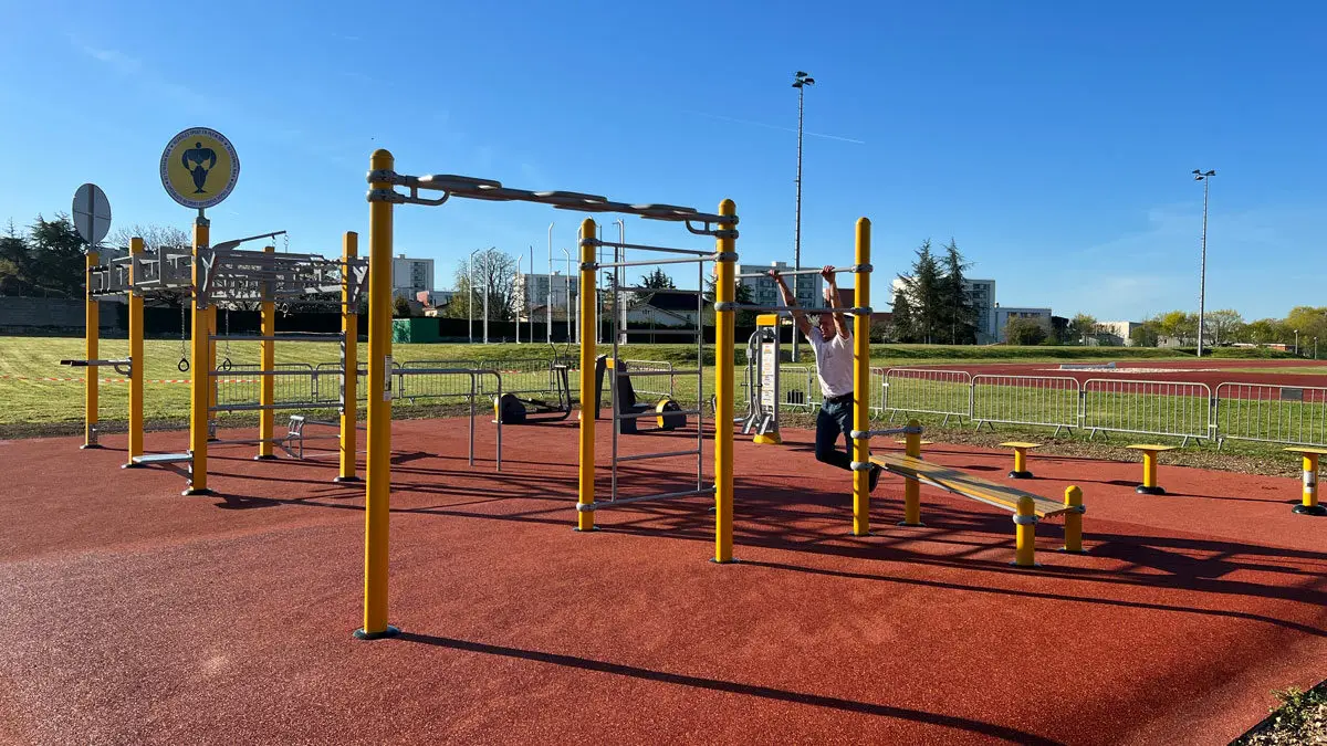 Aire de street workout et fitness à Grand Angoulême