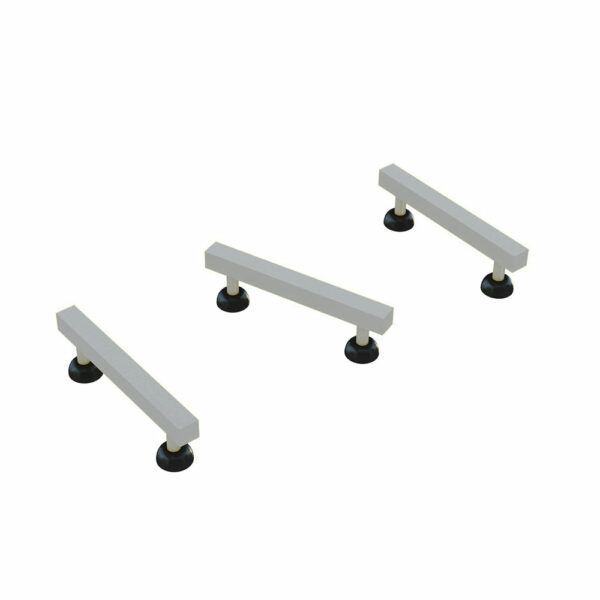 Outdoor Ninja obstacle Herkules NJA-03 Triple Beam, three galvanized steel beams for dynamic clearance and balance training.