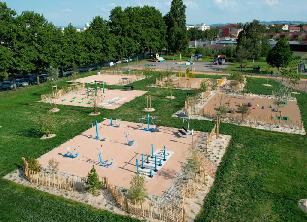 Aerial view of Riorges outdoor fitness areas