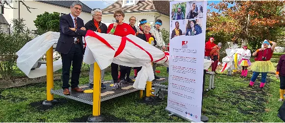 Inauguration d'une aire de sport en MAS