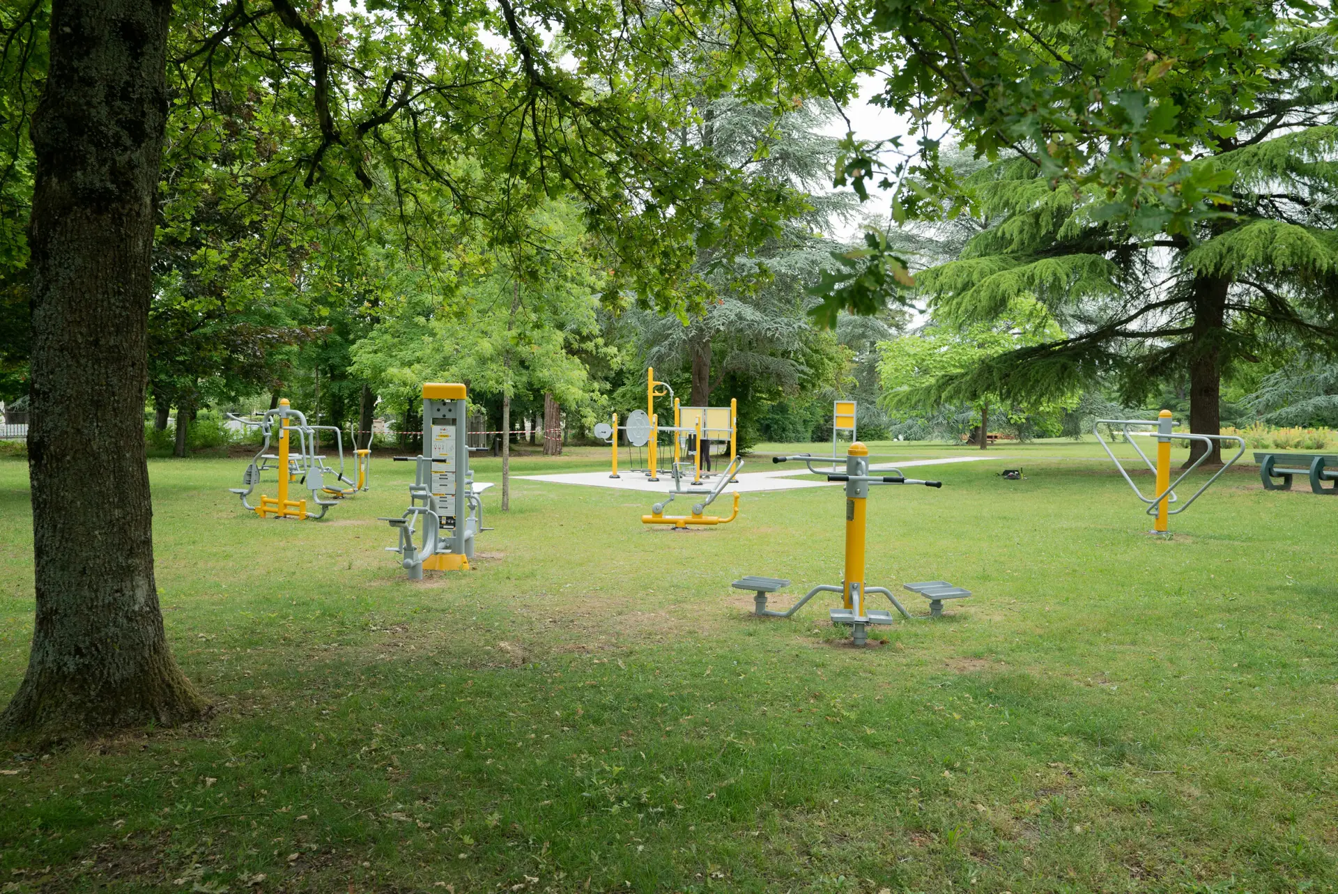 Station fitness extérieur à Saint Pierre les Nemours