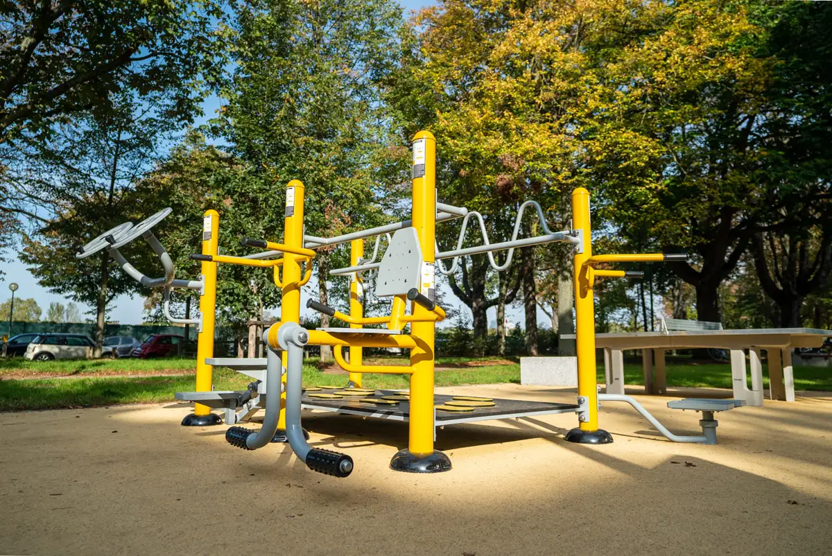 Air de fitness extérieur Square Tolstoi Paris