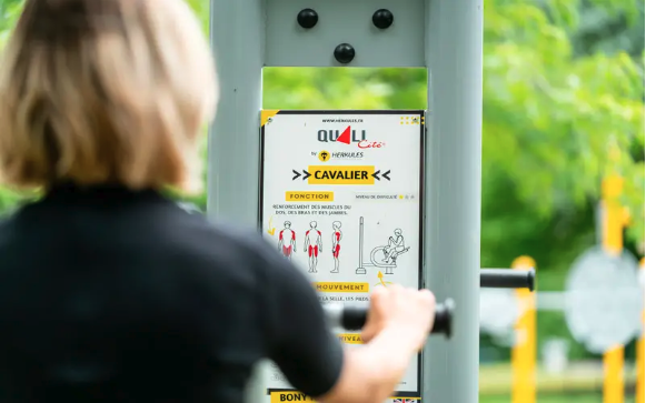 Oznakowanie publicznej strefy fitness